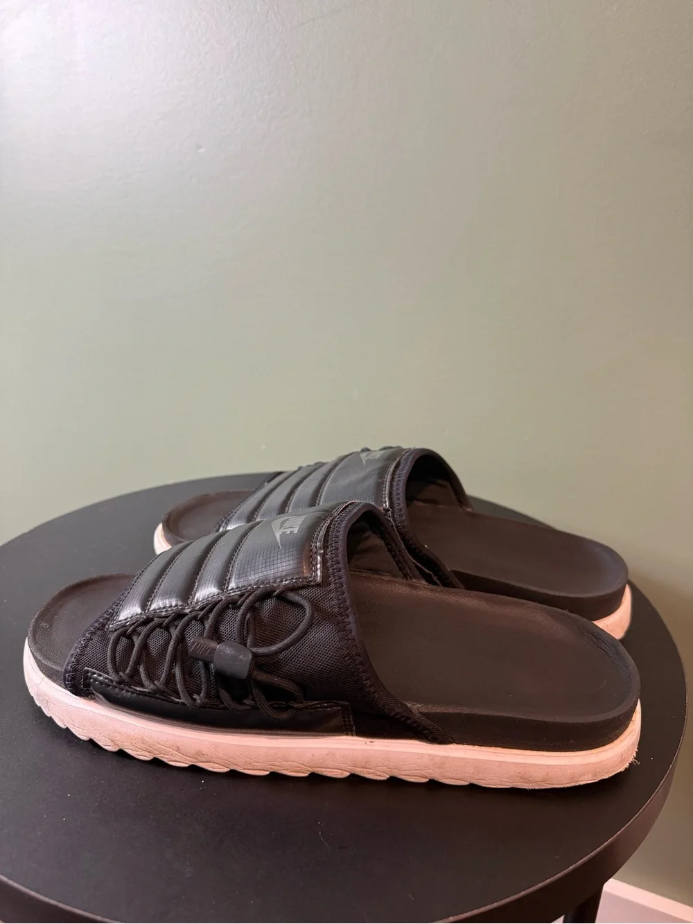 Nike men slide